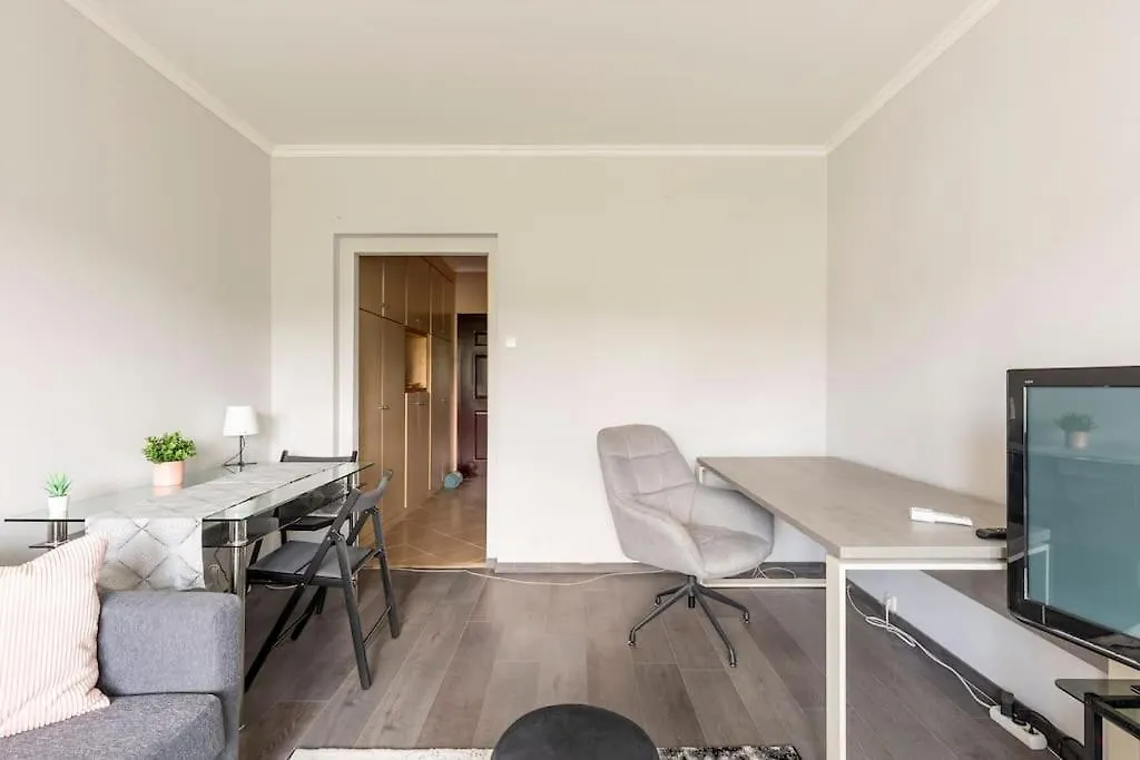 Lovely 1 Bedroom Flat - Gazdagret Boedapest 0*,